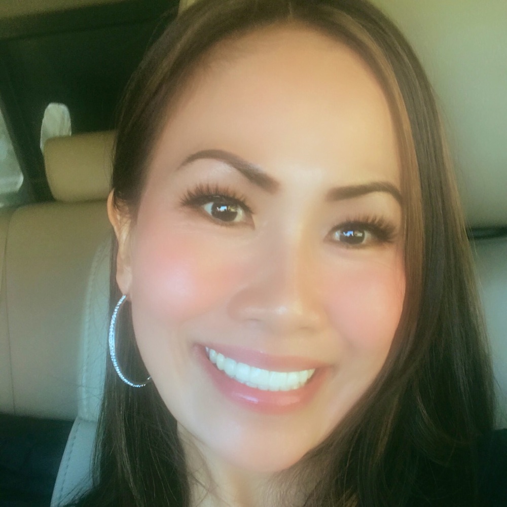 Meet your Posher, Lalaine